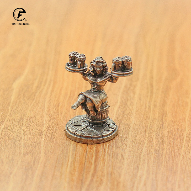 Vintage White Brass Miniature  - đánh giá và giá Board Game Vintage