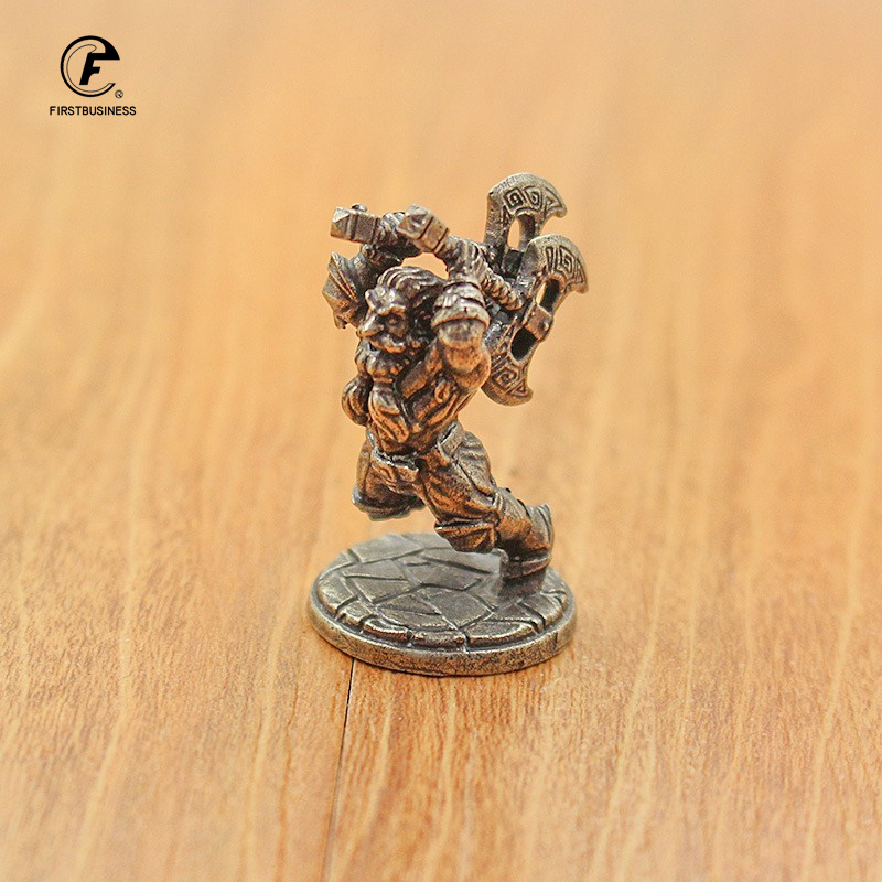 Vintage White Brass Miniature  - đánh giá và giá Board Game Vintage